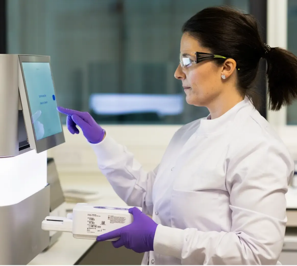 Image of Relation employee - Juvenescence
